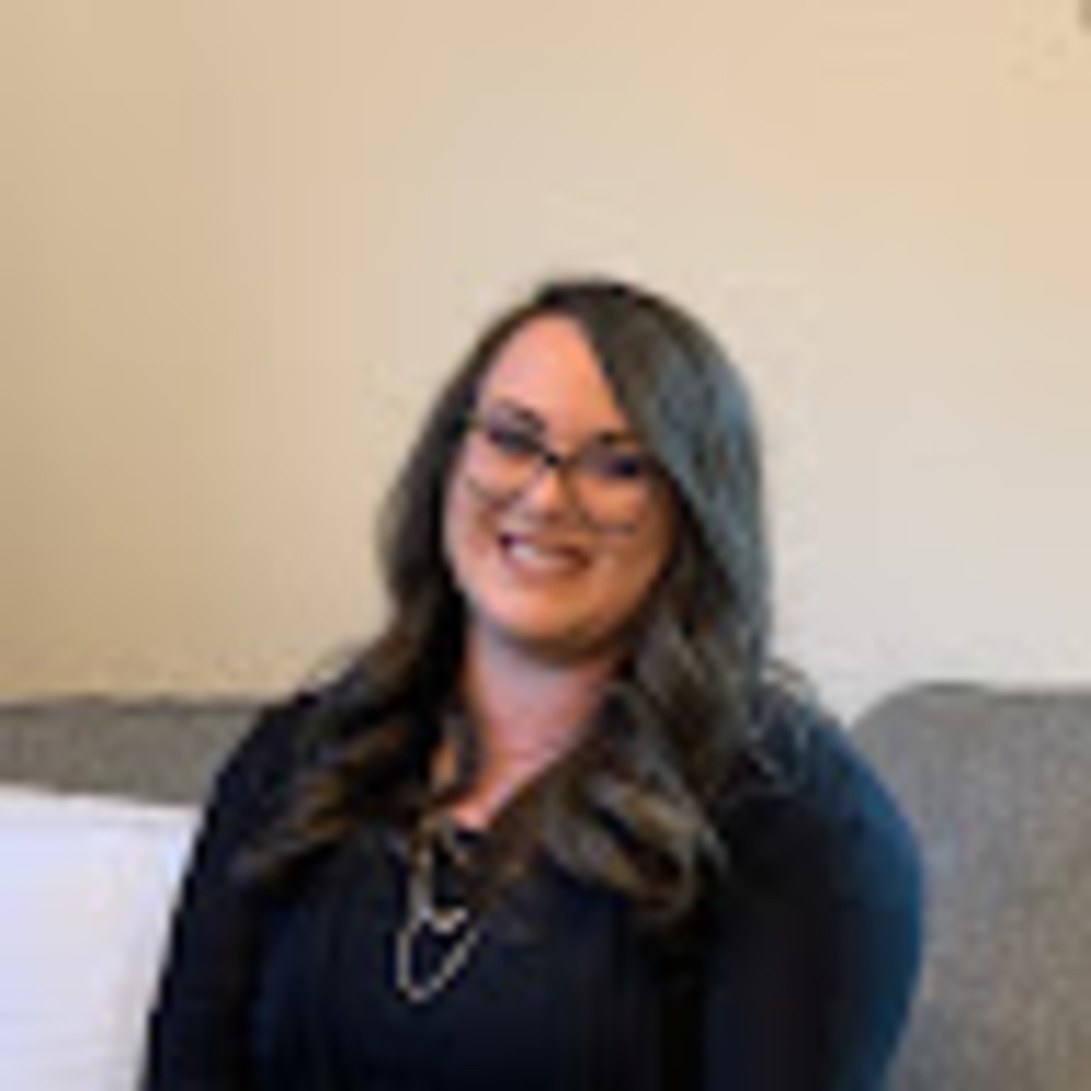 Meet your Posher, Naomi